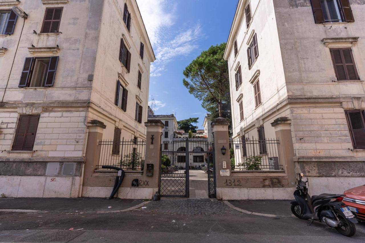 Lovely Flat In Testaccio Roma Ngoại thất bức ảnh